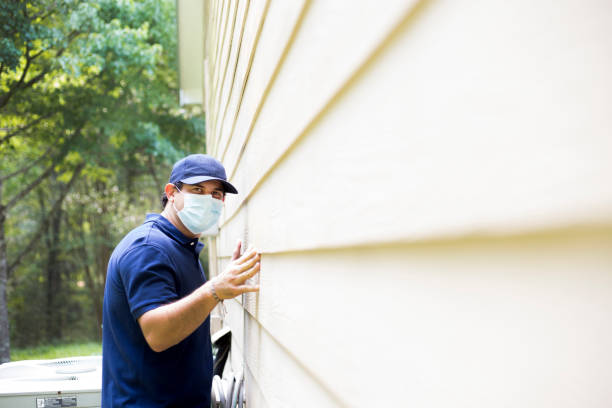 Siding Removal and Disposal in Wellington, CO